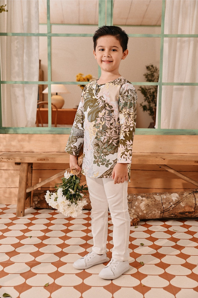 The Perfect Slim Fit Pants - White