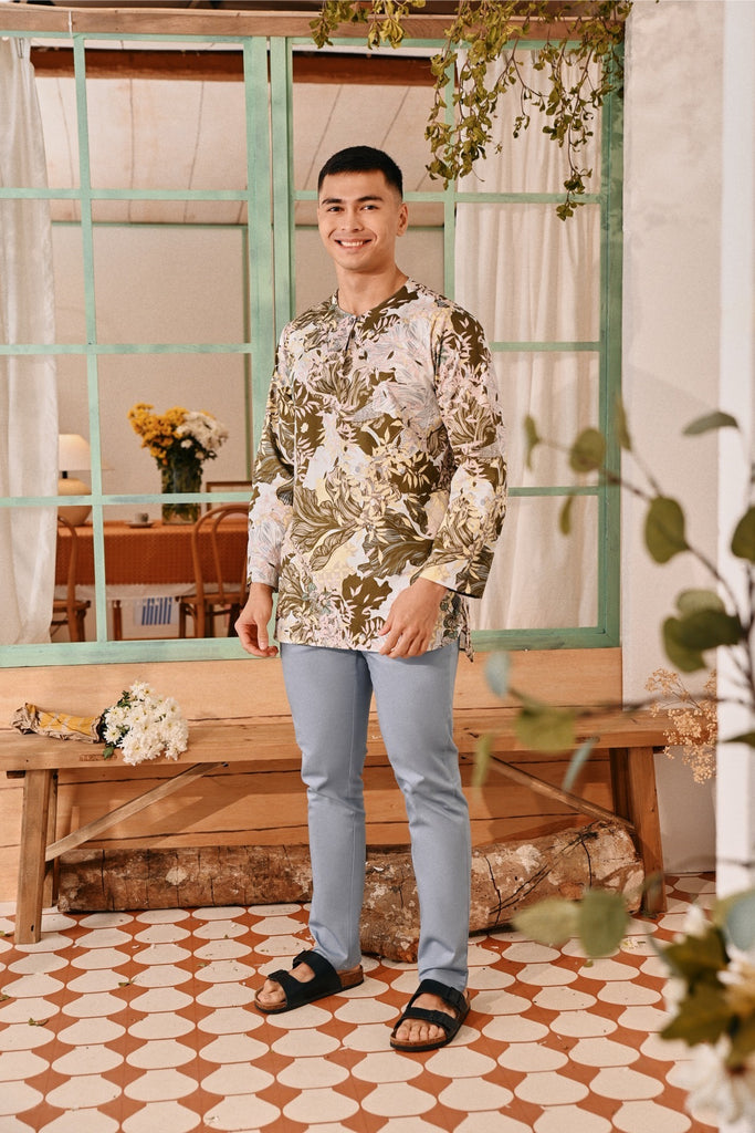 The Perfect Men Slim Fit Pants - Light Pigeon Blue
