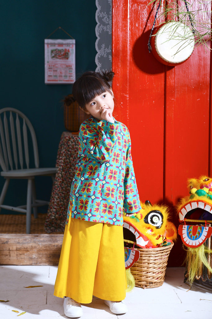 The Spring Cheongsam Blouse - Spring Garden Print - POKOKS.COM
