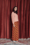 Woman Puff Sleeve Blouse match Skirt