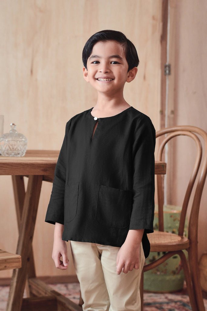 kurta teluk belanga budak hitam