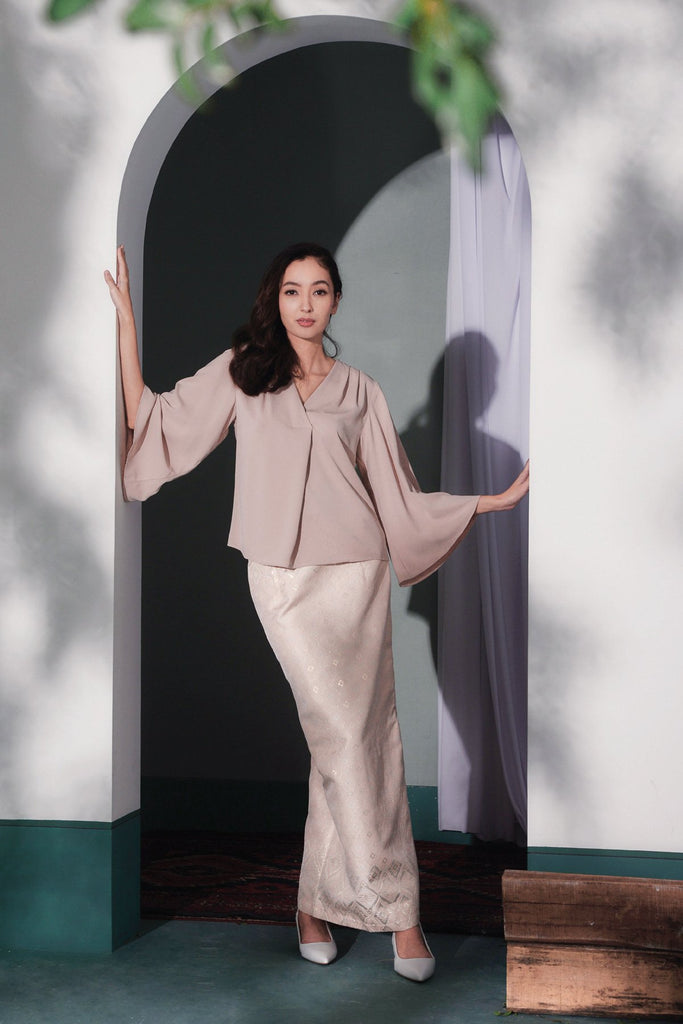set baju kurung peach nude