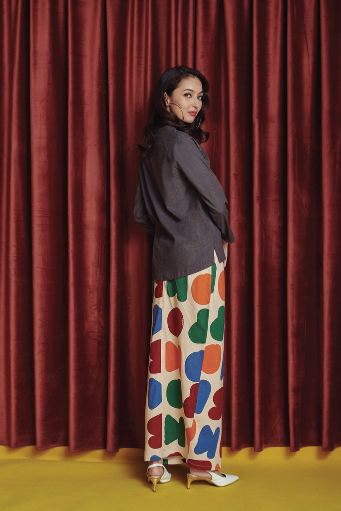 Dark Grey Reglan Blouse with Folded skirt