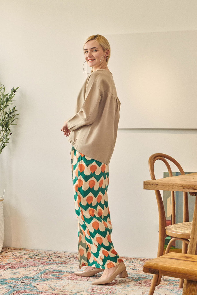 Rasa Sayang Women Scallop Skirt - Aprikot