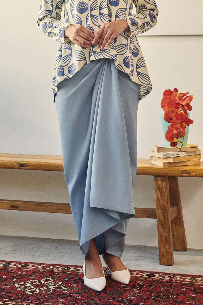 kain pareo cotton biru