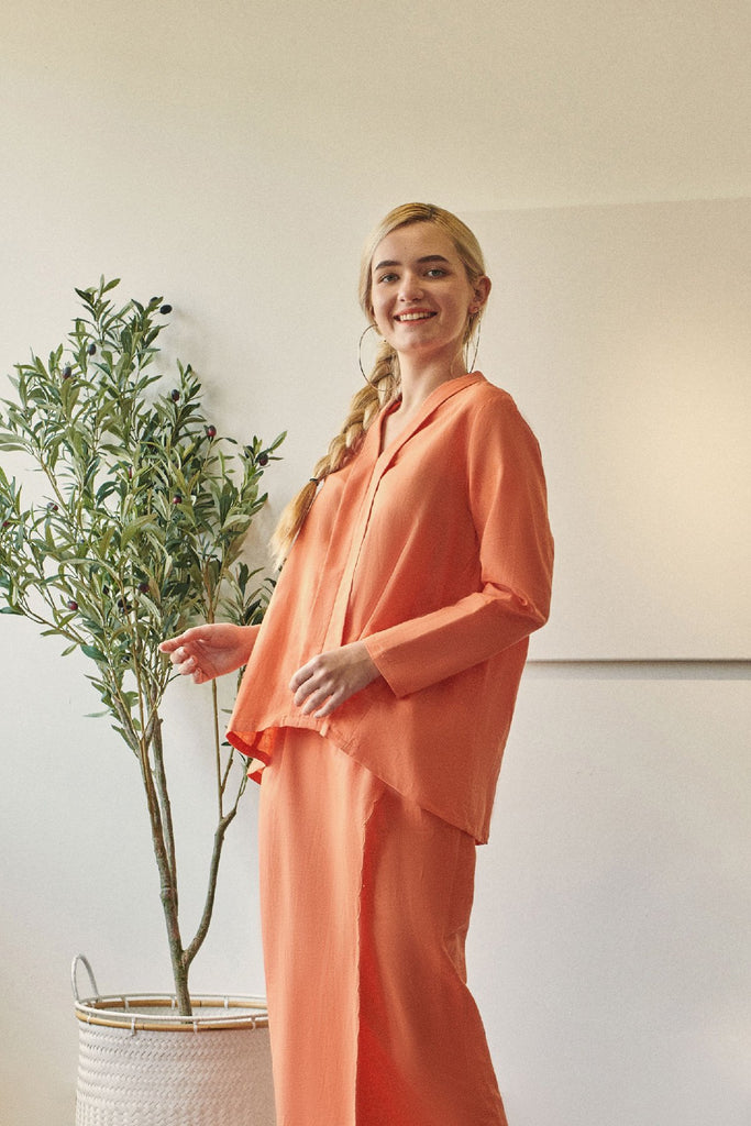 Rasa Sayang Women Kebaya Blouse - Salmon