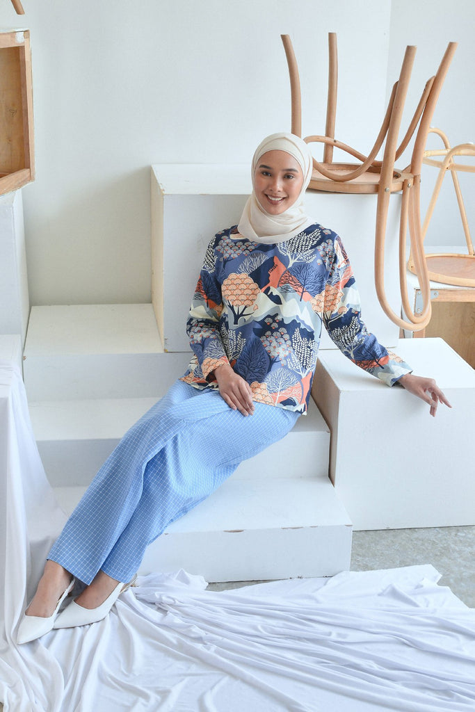 The Sungai Women Tropika Blouse - Kangsar