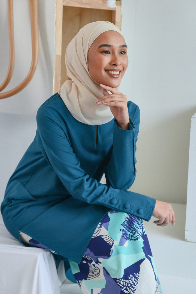 The Sungai Women Pockets Kurung Blouse - Teal