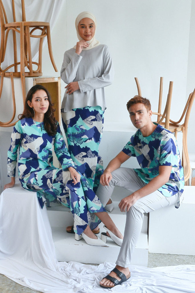 The Sungai Women Pockets Kurung Blouse - Kundasang