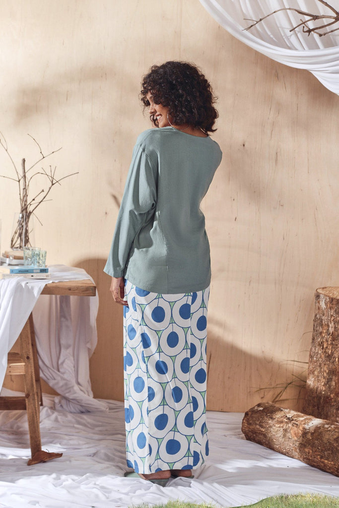 The Balik Women Dolman Sleeve Blouse - Vegan Green