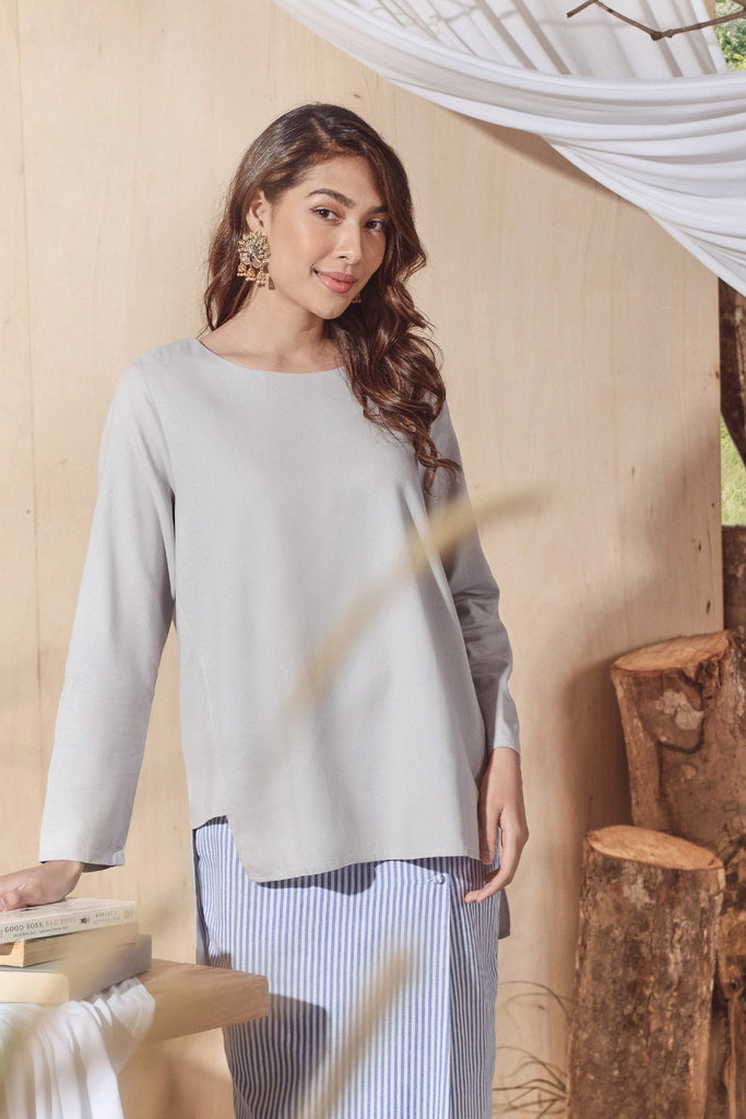 Pesak Blouse untuk wanita