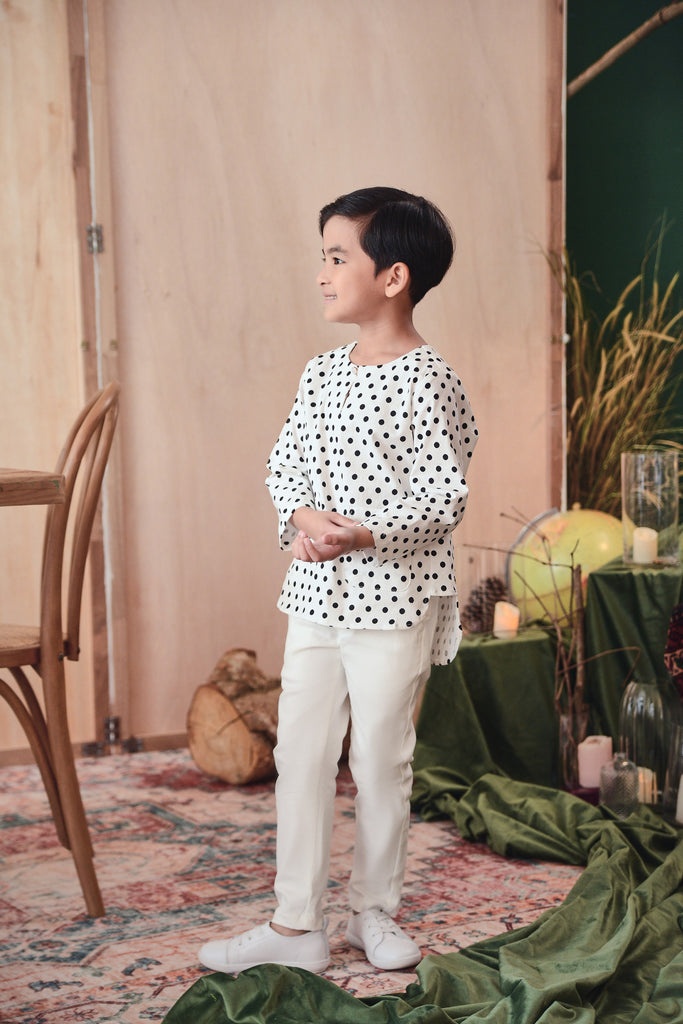 kurta teluk belanga hitam putih