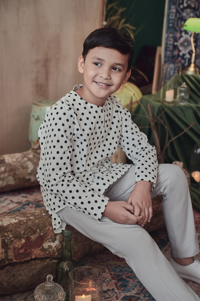 kurta budak polka dot