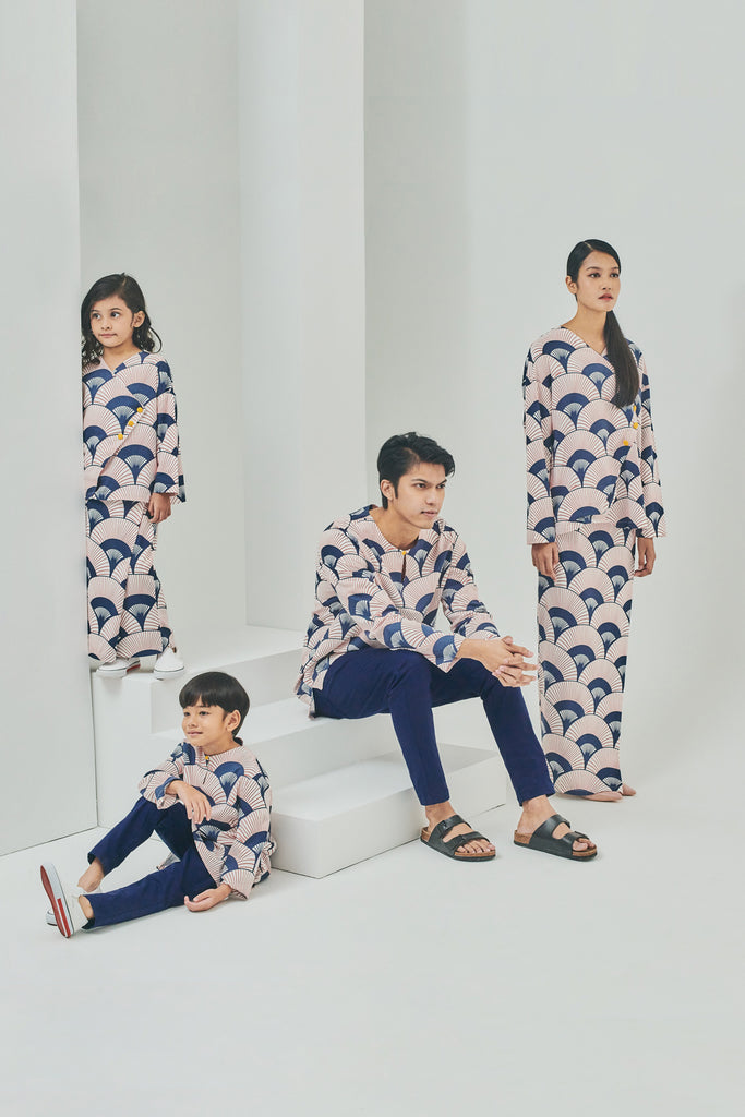 Print Blouse Family outfits matching