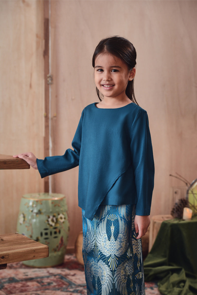 baju blouse budak perempuan biru teal