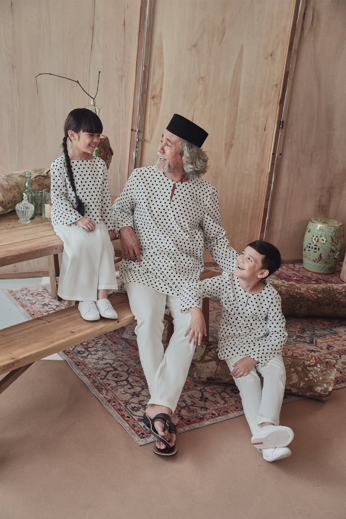 The Legend Overlay Blouse - Bersih