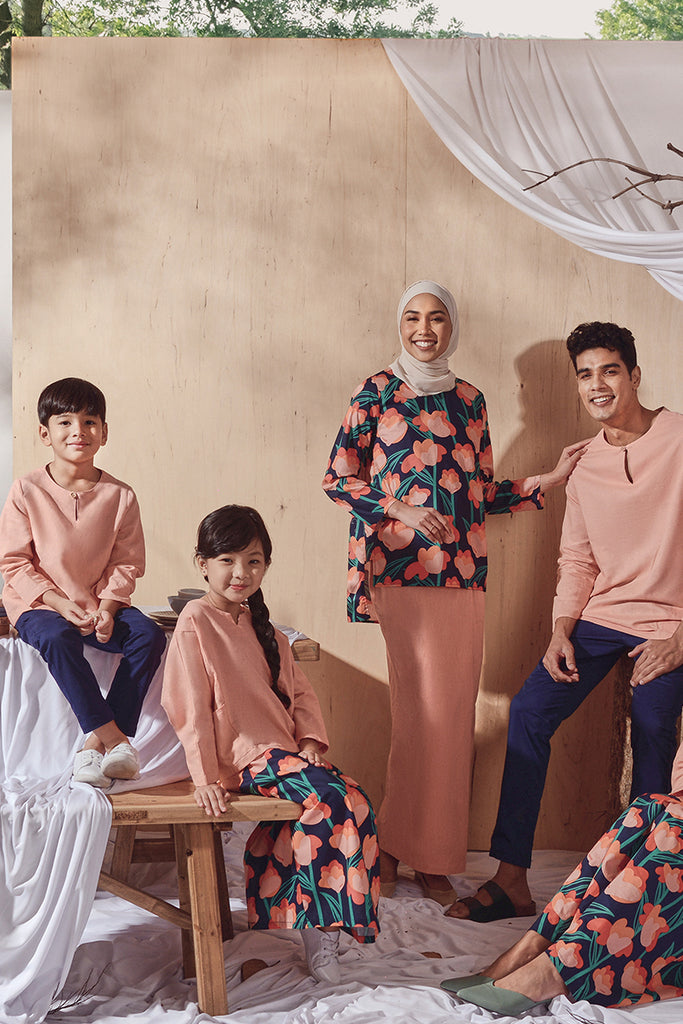 Raya Collection untuk keluarga Peach Color Family