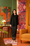 The Rasa Cinta Women Jacquard Skirt - Festive Black