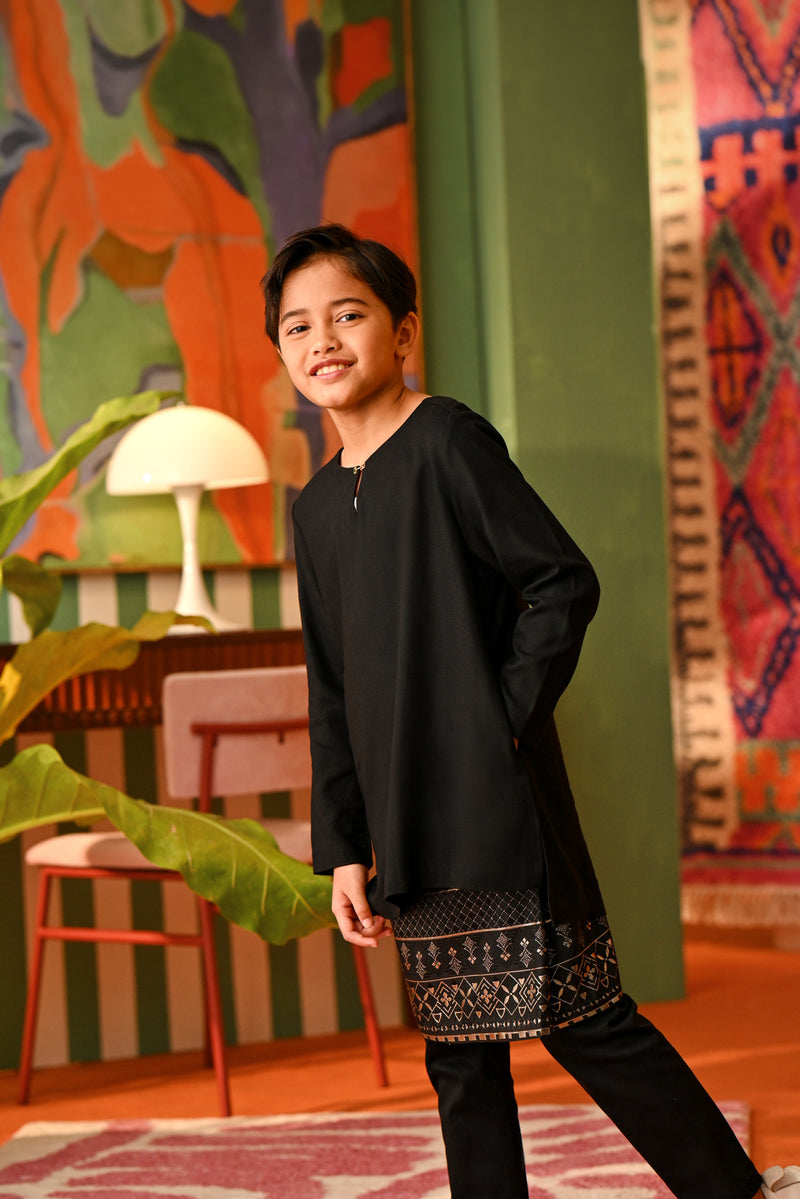 The Rasa Cinta Kurta - Black