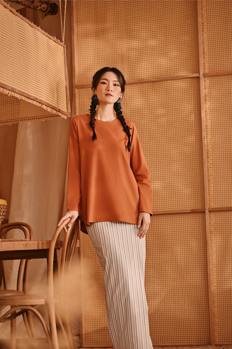 The Nest Women Back Pleated Blouse - Brown