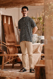 The Bay Men Batik Shirt - Black Safari