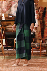 The Akar Kita Women Wrap Skirt - Green Square