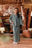 The Akar Kita Kedah Blouse Top - Pine Green