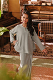 The Akar Kita Kedah Blouse Top - Gray Mist