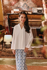 The Akar Kita Kebaya Top - Off White