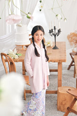 The Mimpian Kebarung Top - Pink