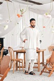 The Mimpian Men Kurta - White