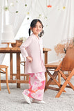 The Mimpian Kebarung Top - Pink