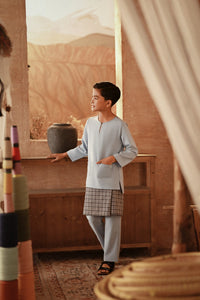 The Asal Kita Baju Melayu Teluk Belanga - Blue Fog