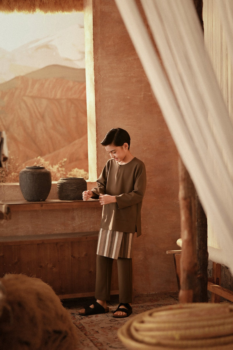 The Asal Kita Baju Melayu Teluk Belanga - Dark Olive