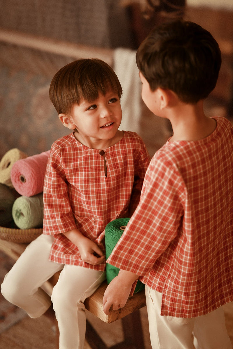 The Asal Kita 3/4 Sleeve Kurta - Blushgrid