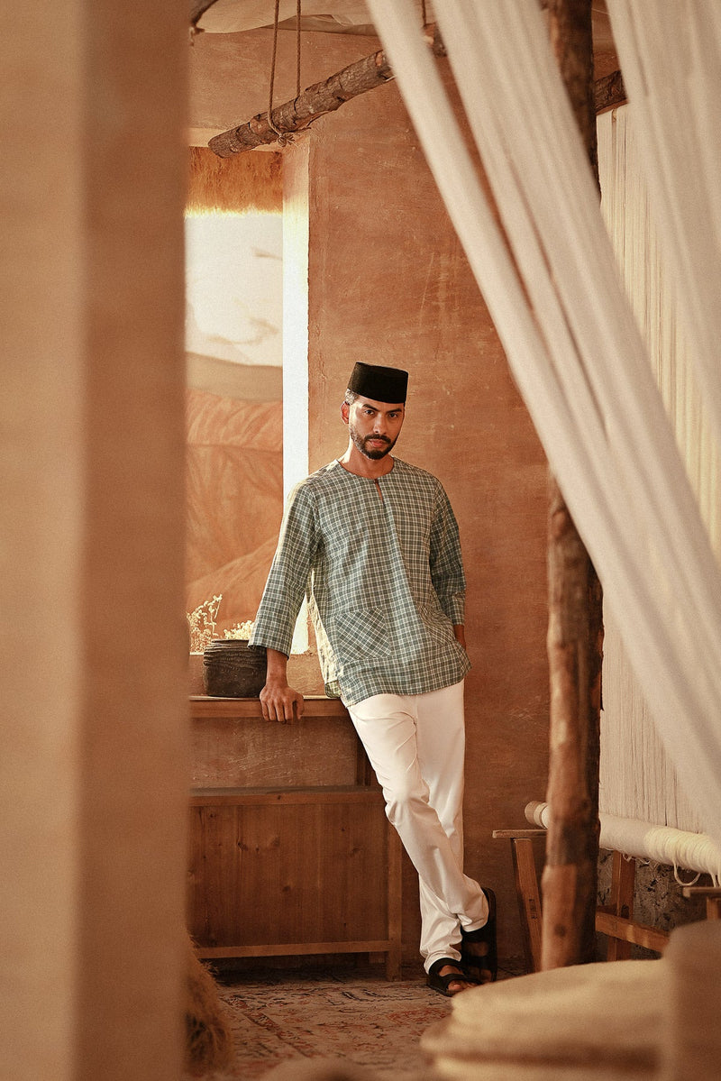 The Asal Kita Men 3/4 Sleeve Kurta - Mintgrid