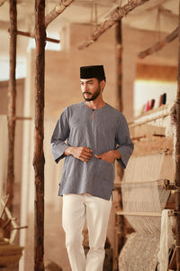 The Asal Kita Men 3/4 Sleeve Kurta - Boxy Blue