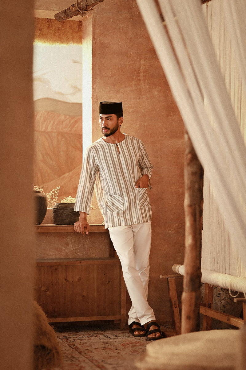 The Asal Kita Men 3/4 Sleeve Kurta - Olivine