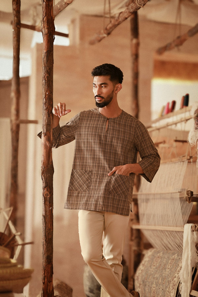 The Asal Kita Men 3/4 Sleeve Kurta - Linea Brown