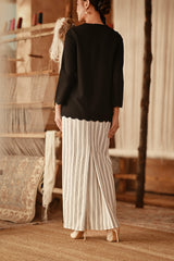 The Asal Kita Women Lace Skirt - Shadow Twine