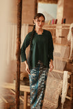 The Asal Kita Women Embellish Kebaya Top - Emerald Green