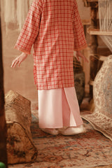 The Asal Kita Lace Skirt - Coral Blush