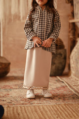 The Asal Kita Lace Skirt - Nude