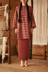 The Asal Kita Women Lace Skirt - Spice Red