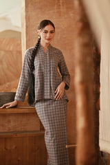 The Asal Kita Women Lace Kebaya Top - Frostgrid