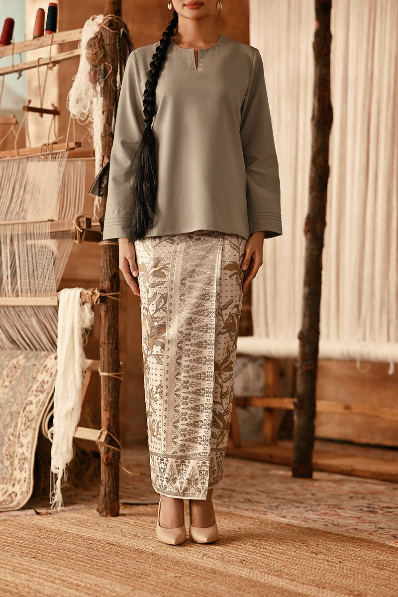 The Asal Kita Women Jacquard Skirt - Ash Bloom