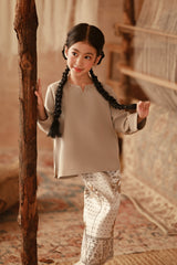 The Asal Kita Kedah Broderie Blouse - Champagne