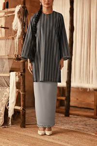 The Asal Kita Women Lace Skirt - Stone Grey