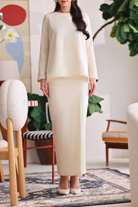 The Akari Women Folded Skirt - Cream Stripe