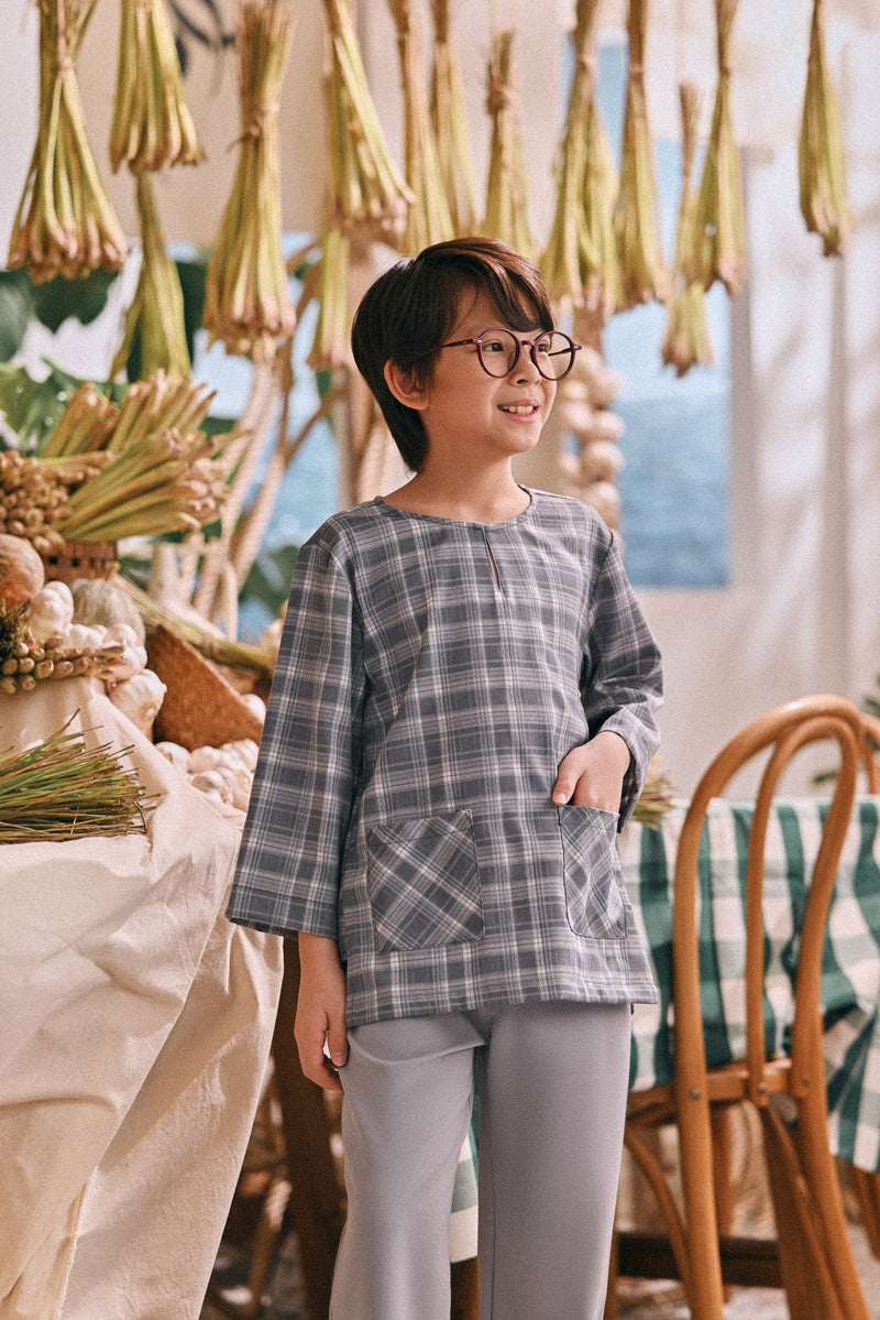 The Courtyard 3/4 Sleeve Kurta - CloudyLoom